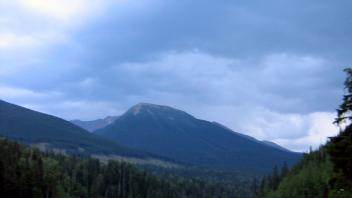 cloudy view 