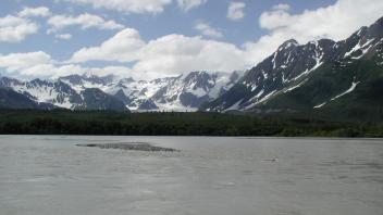 Crossing Miles Lake