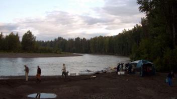group of people setting up 