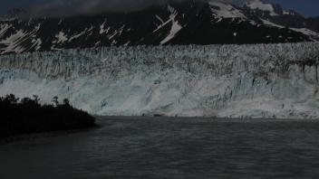 childs glacier up close