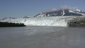 childs glacier up close